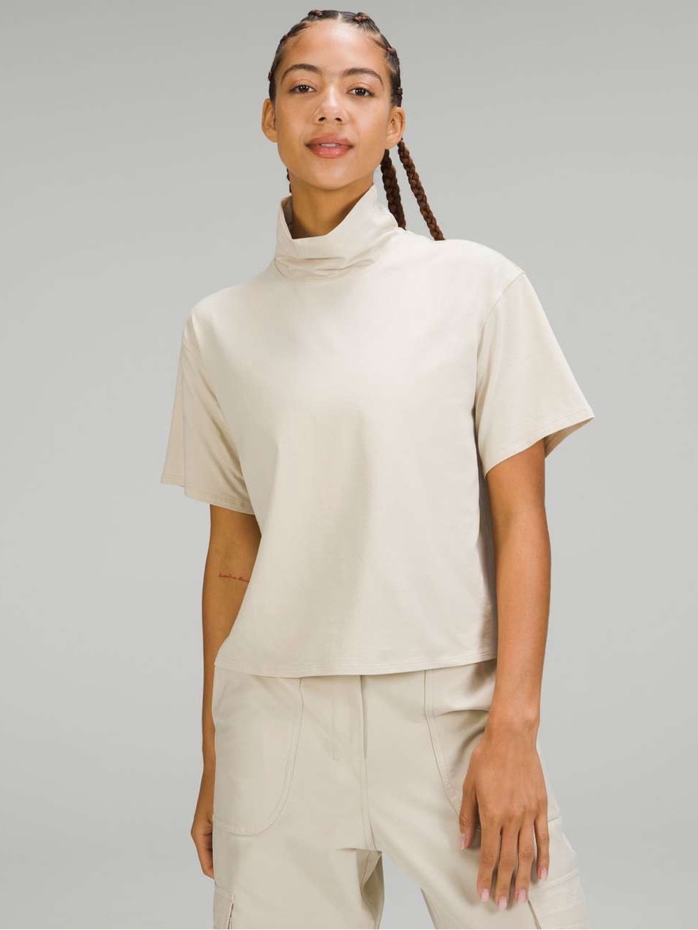 Lululemon Relaxed-Fit Cotton-Blend Turtleneck T-Shirt in Natural Ivory Size 10